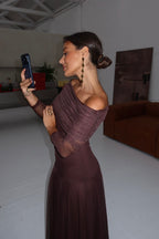 Dress with Long Sleeve in Brown