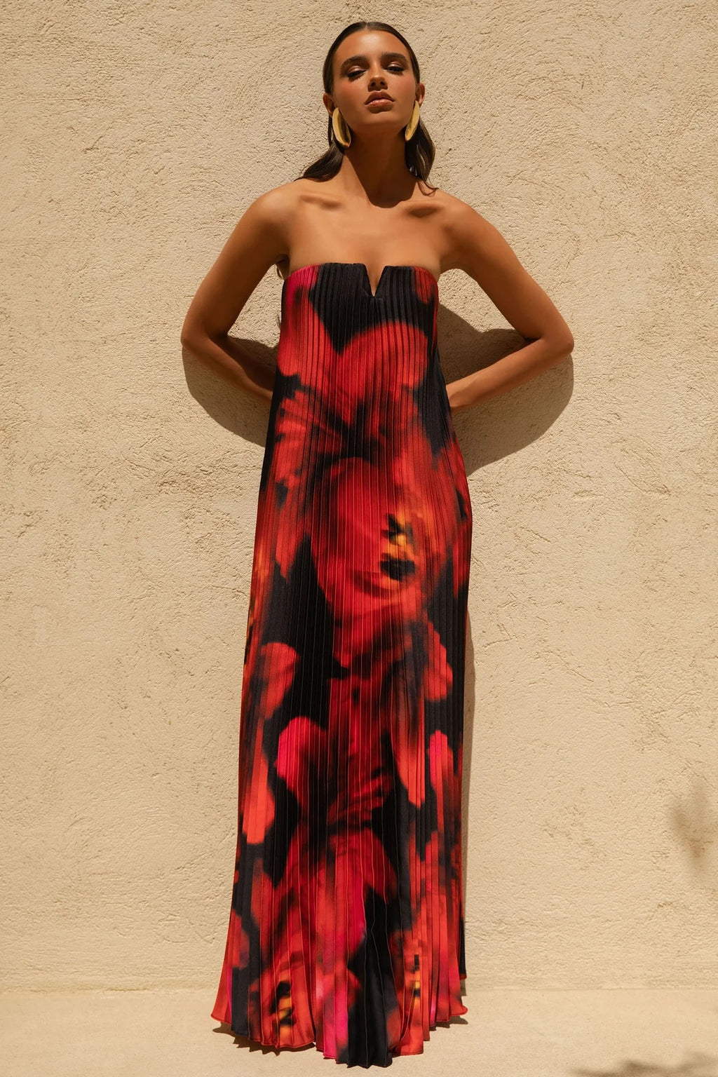 Black And Red Floral Print Satin Sweetheart Maxi Dress