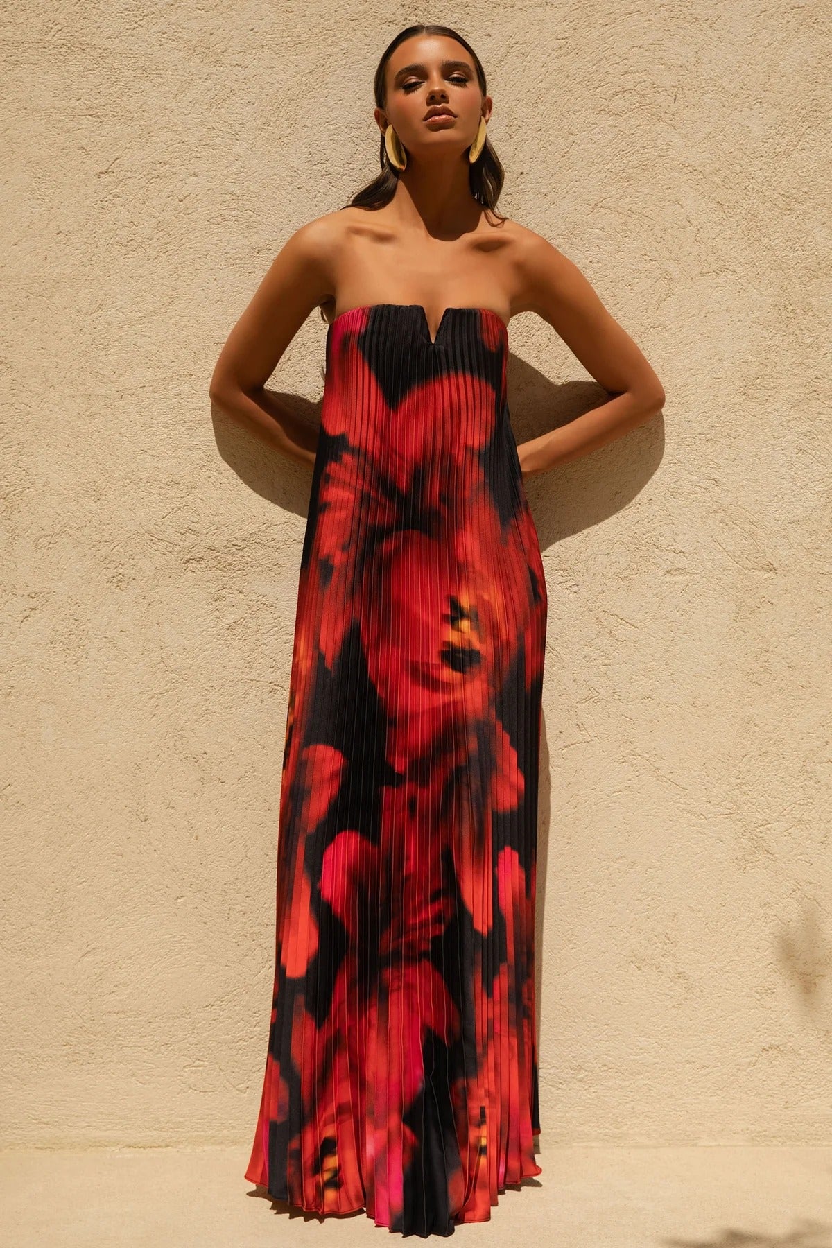Black And Red Floral Print Satin Sweetheart Maxi Dress